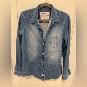 Frank & Eileen Barry Distressed Vintage Wash:  Tailored Button Up Shirt Large